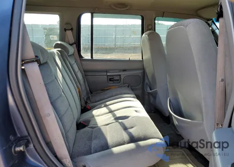 2000 Ford Explorer Xlt из США, поврежденный, VIN 1FMZU73E7YUB86440